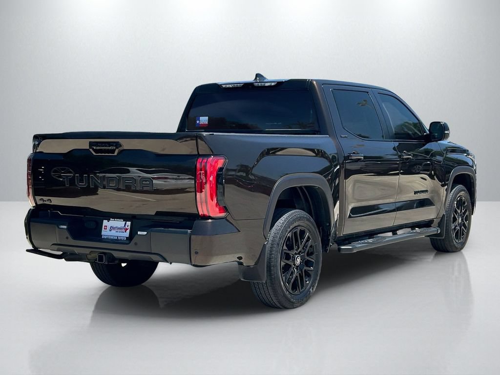 Used 2025 Toyota Tundra Limited AWD/4WD image 5