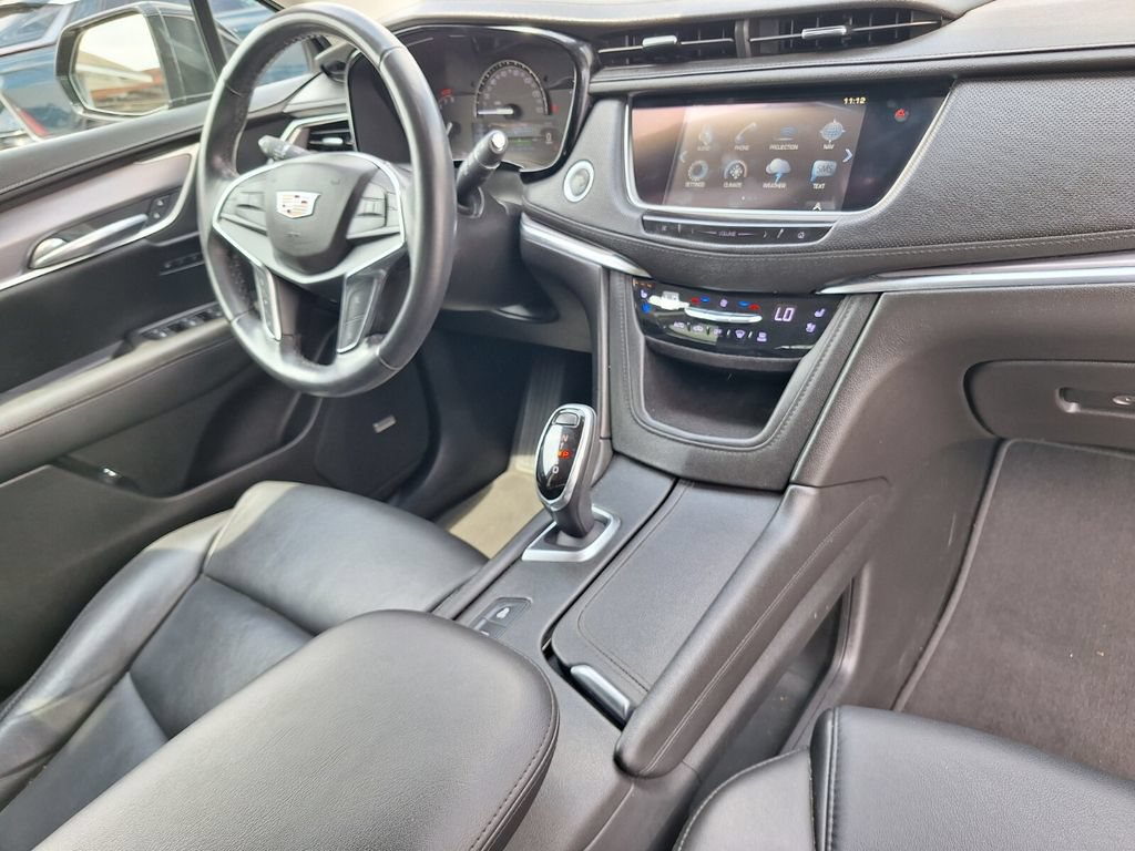Used 2018 Cadillac XT5 Premium Luxury FWD image 29