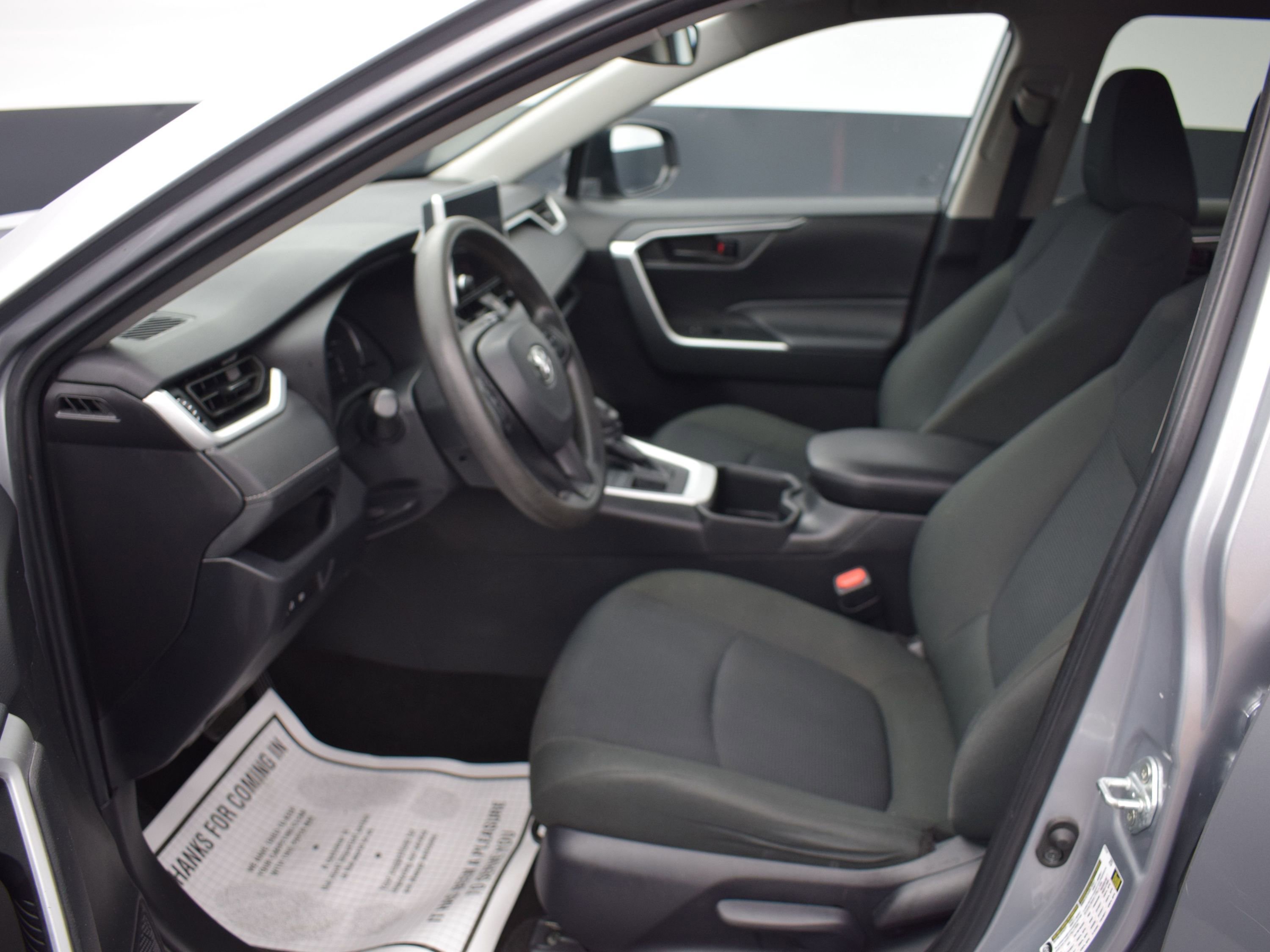 Used 2024 Toyota RAV4 LE image 13