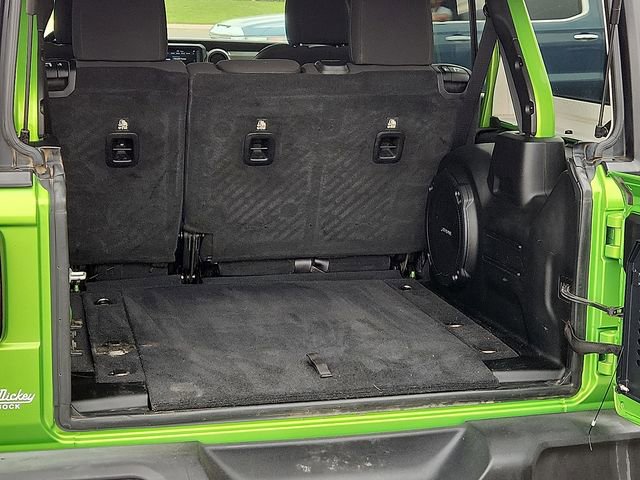 Used 2018 Jeep Wrangler Unlimited Sport S AWD/4WD image 9