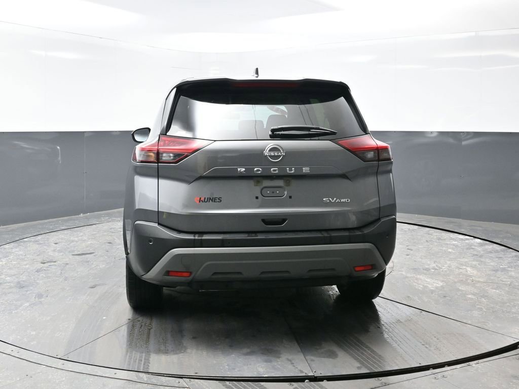 Used 2023 Nissan Rogue SV image 13