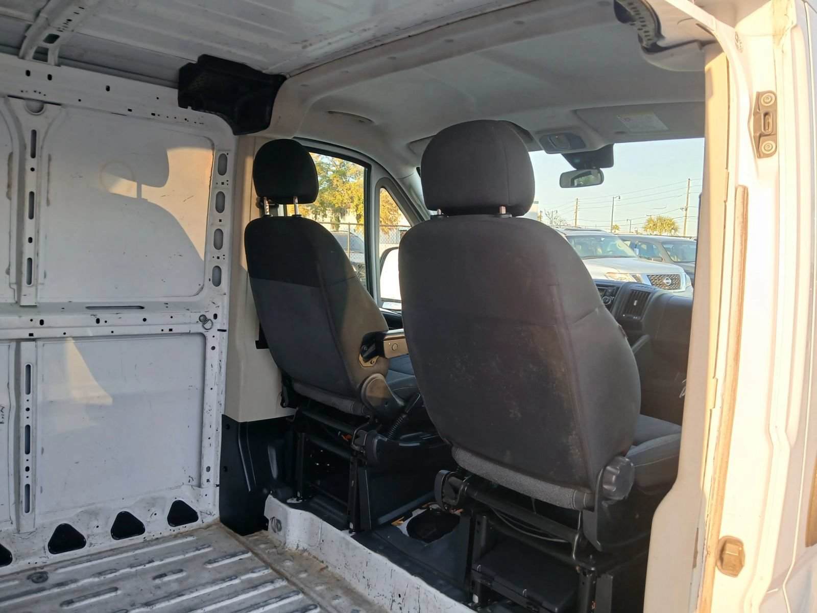 Used 2017 RAM ProMaster 1500 FWD image 18