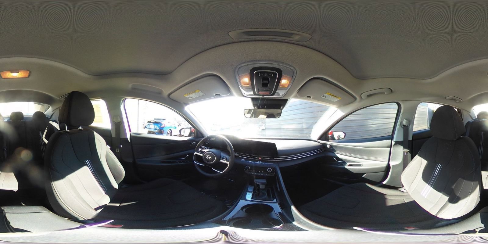 Used 2025 Hyundai Elantra SEL image 38