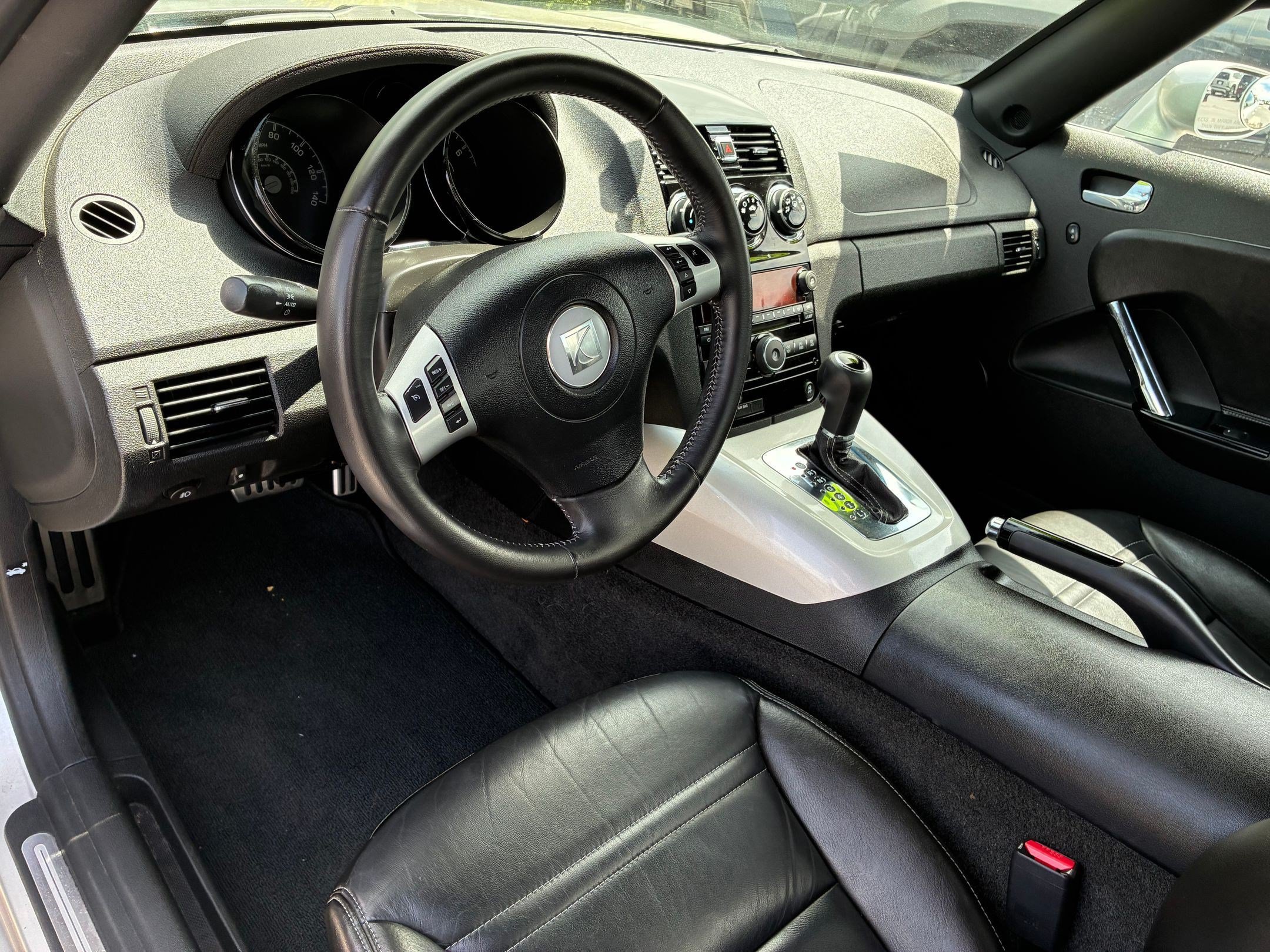 Used 2008 Saturn Sky w/ Premium Trim Package RWD image 15
