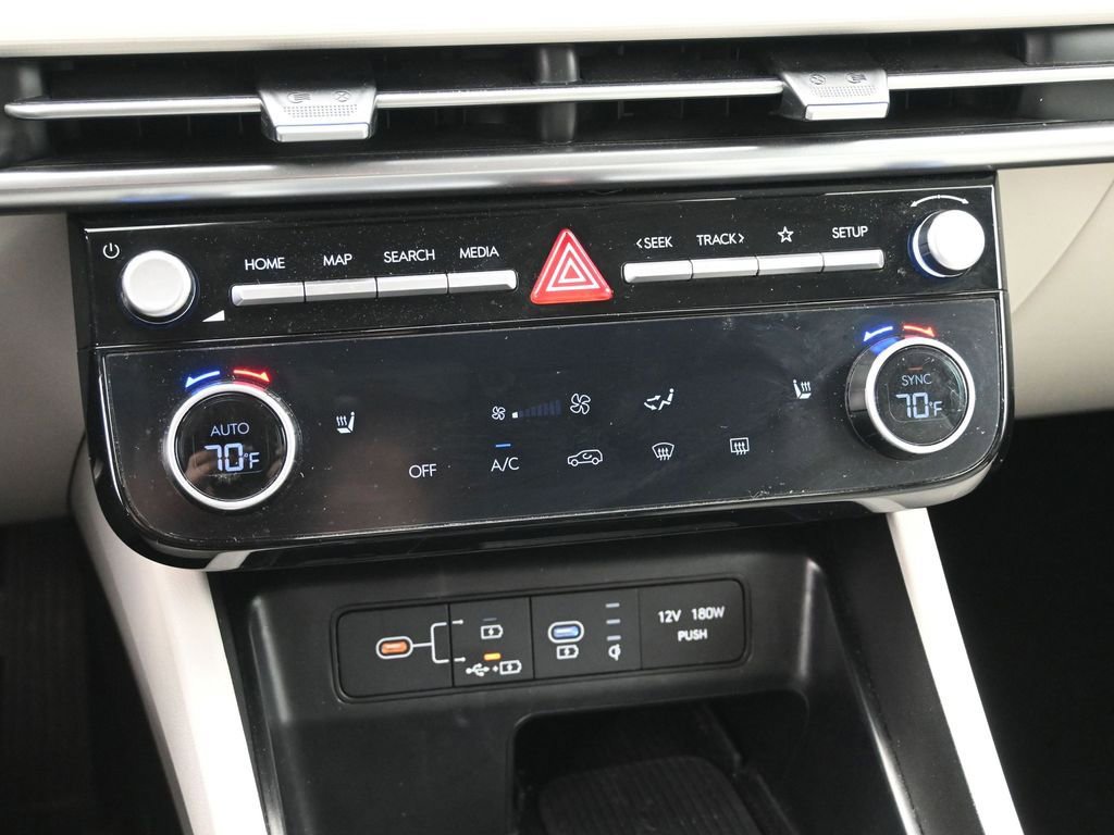 Used 2025 Hyundai Tucson SEL AWD/4WD image 19