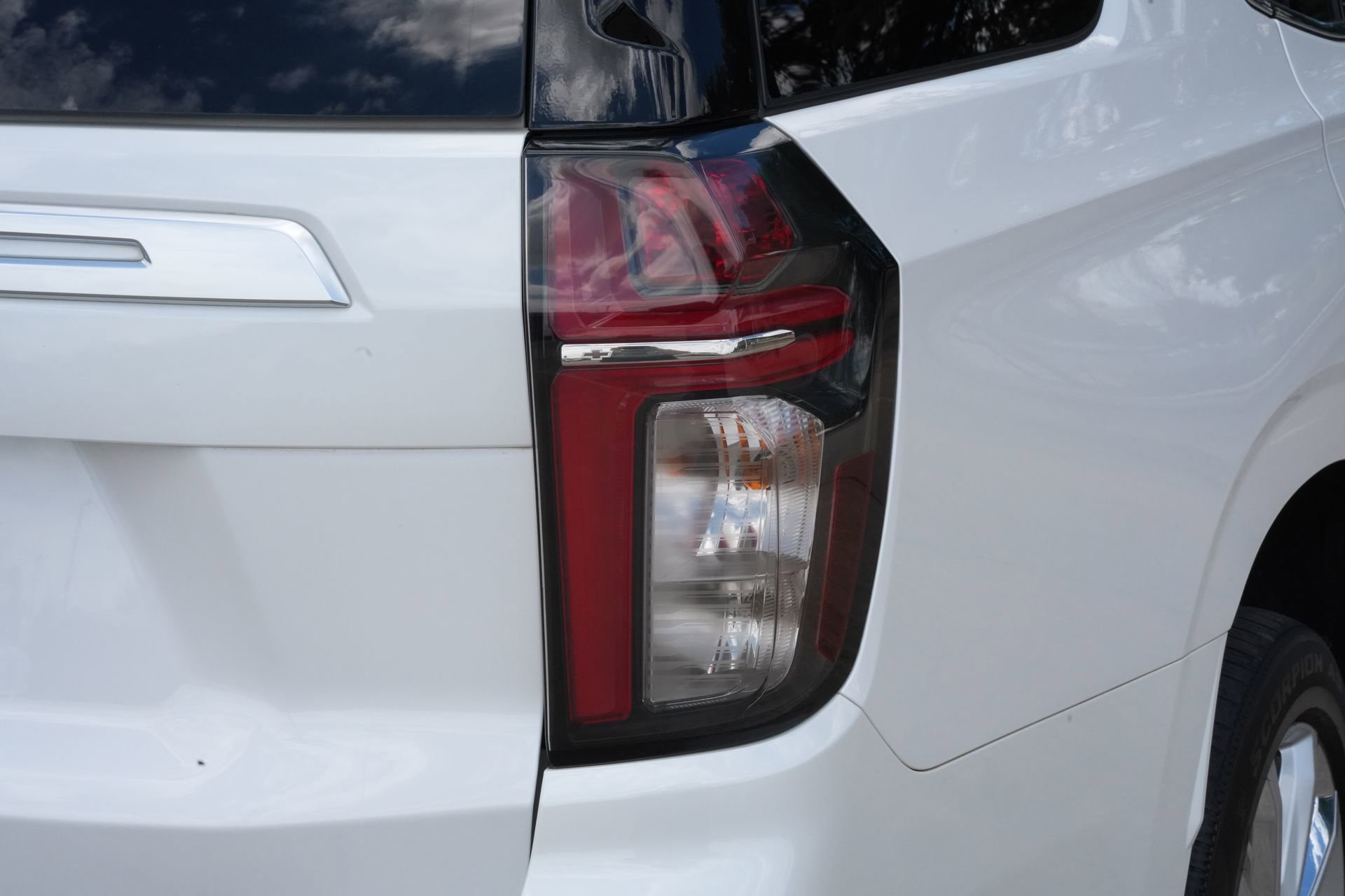 Used 2022 Chevrolet Tahoe High Country RWD image 23