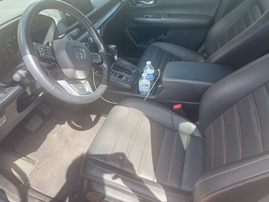 Used 2025 Honda CR-V Sport Touring image 3