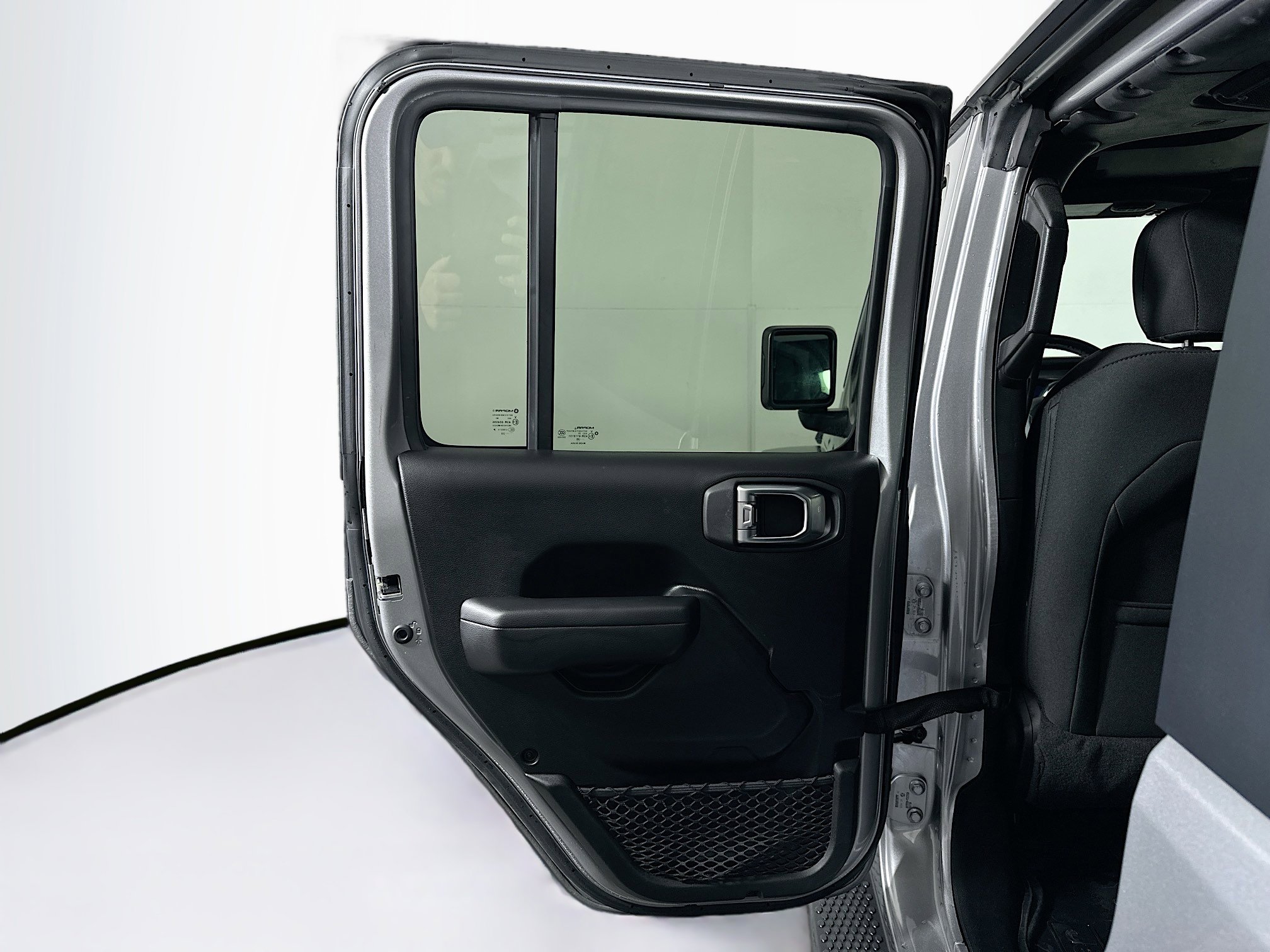 Used 2020 Jeep Wrangler Unlimited Sport S image 25