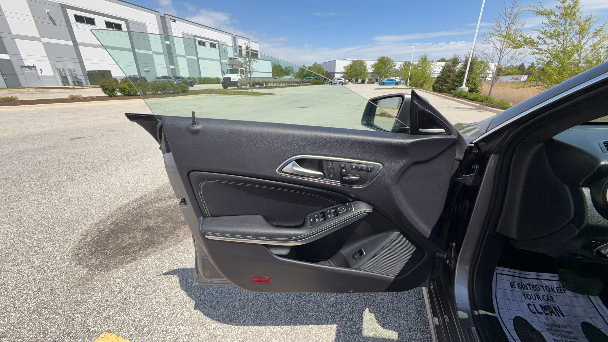 Used 2015 Mercedes-Benz CLA 250 4MATIC image 8