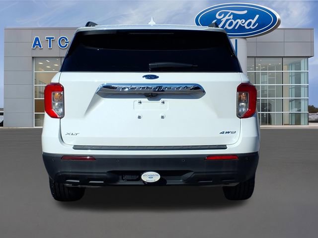 Certified 2024 Ford Explorer XLT w/ Class IV Trailer Tow Package image 6