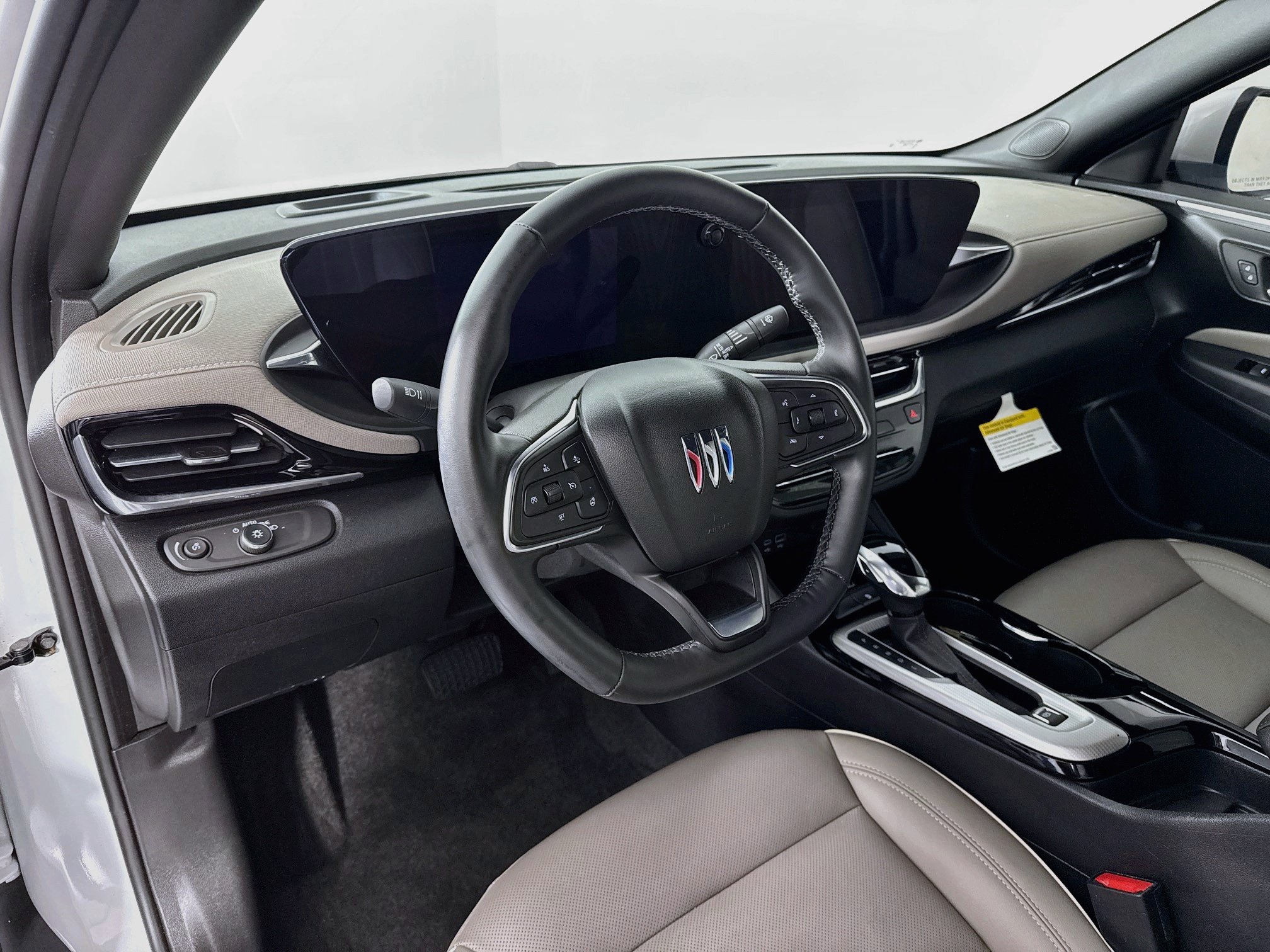 Used 2024 Buick Envista Avenir FWD image 9