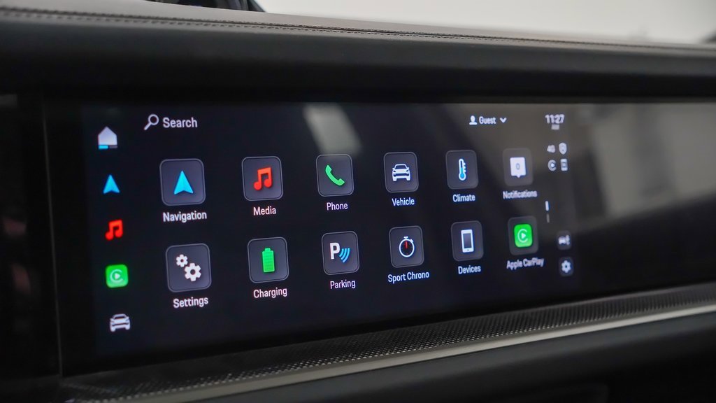 New 2025 Porsche Cayenne Turbo image 30