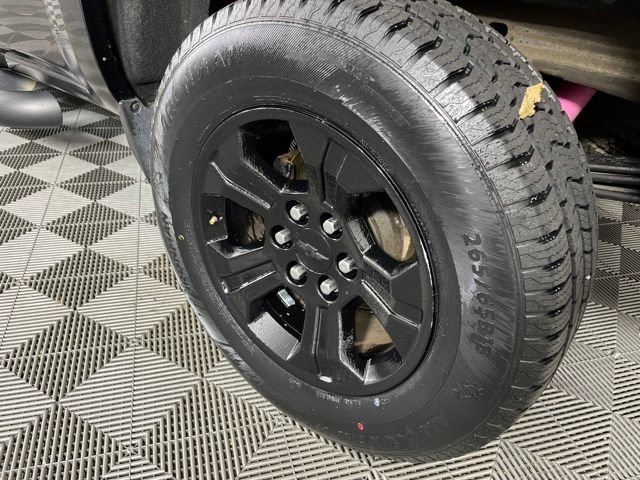 Used 2015 Chevrolet Silverado 1500 LT w/ Midnight Edition AWD/4WD image 14