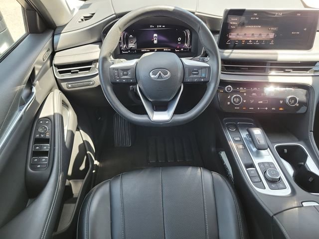Used 2023 INFINITI QX60 Luxe w/ Performance Audio Package image 17
