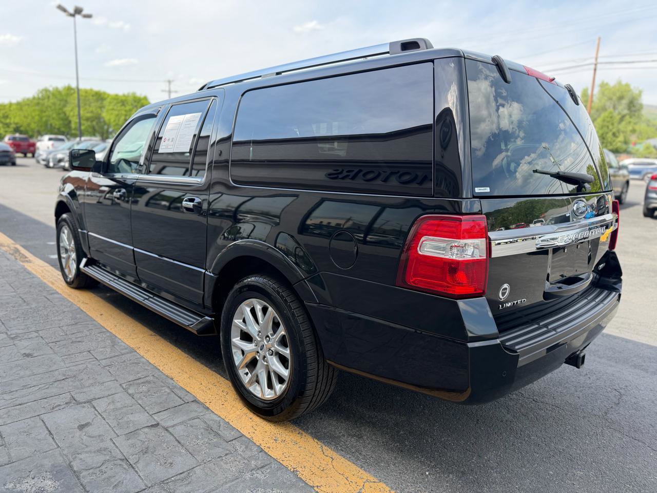 Used 2017 Ford Expedition EL Limited AWD/4WD image 6