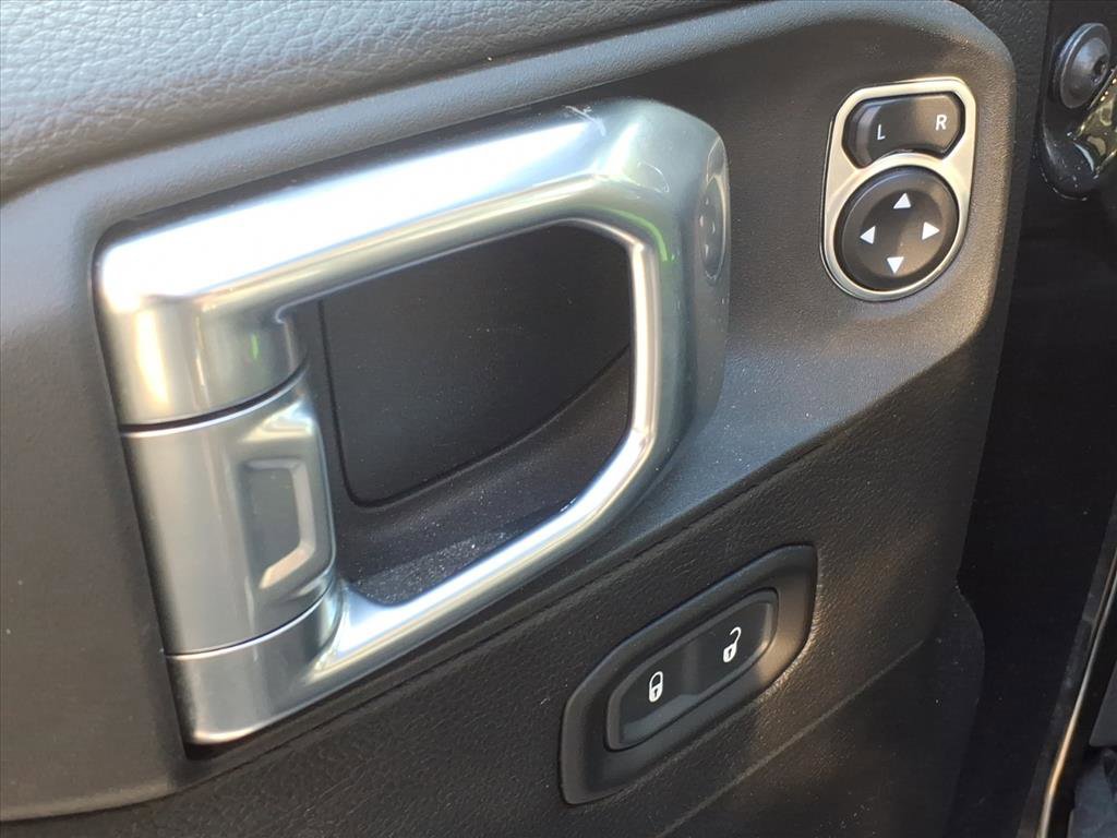 Used 2021 Jeep Gladiator Overland w/ Popular Equipment Package image 25