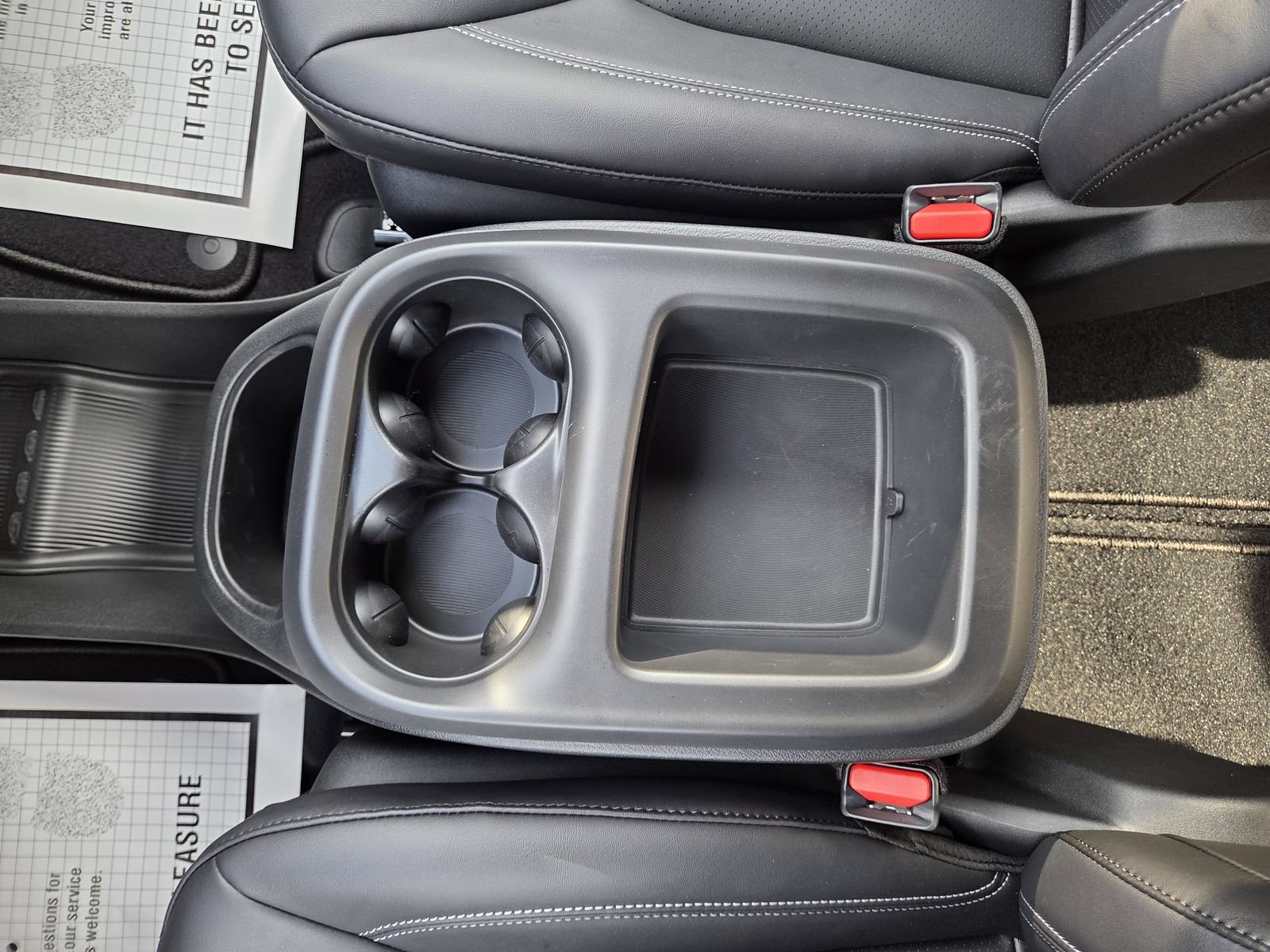 New 2026 Chrysler Voyager LX FWD image 29