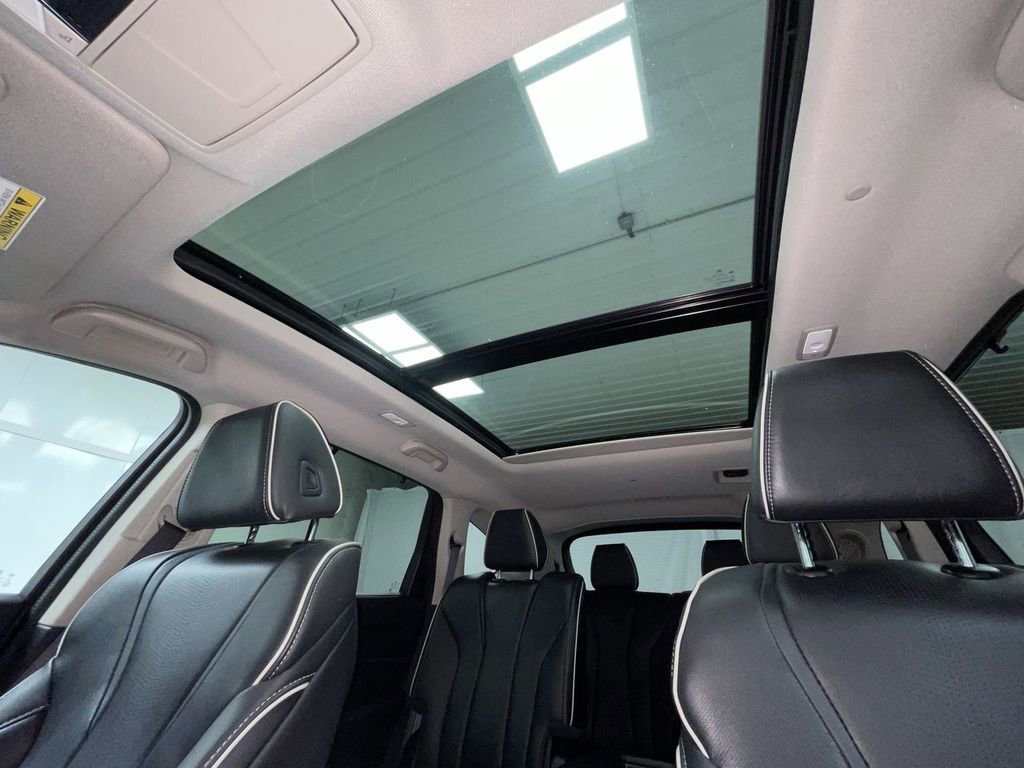 Used 2023 Acura MDX SH-AWD w/ Advance Package image 25