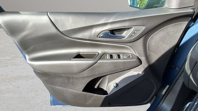 Used 2024 Chevrolet Equinox LT FWD image 17