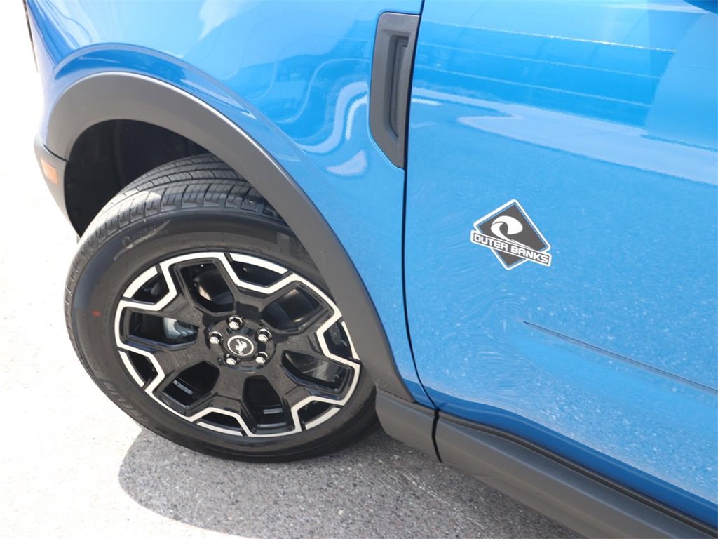 Used 2025 Ford Bronco Sport Outer Banks w/ Outer Banks Tech Package+ image 4