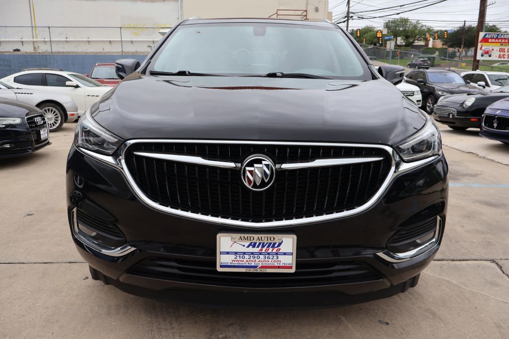 Used 2019 Buick Enclave Preferred w/ LPO, Cargo Package FWD image 2