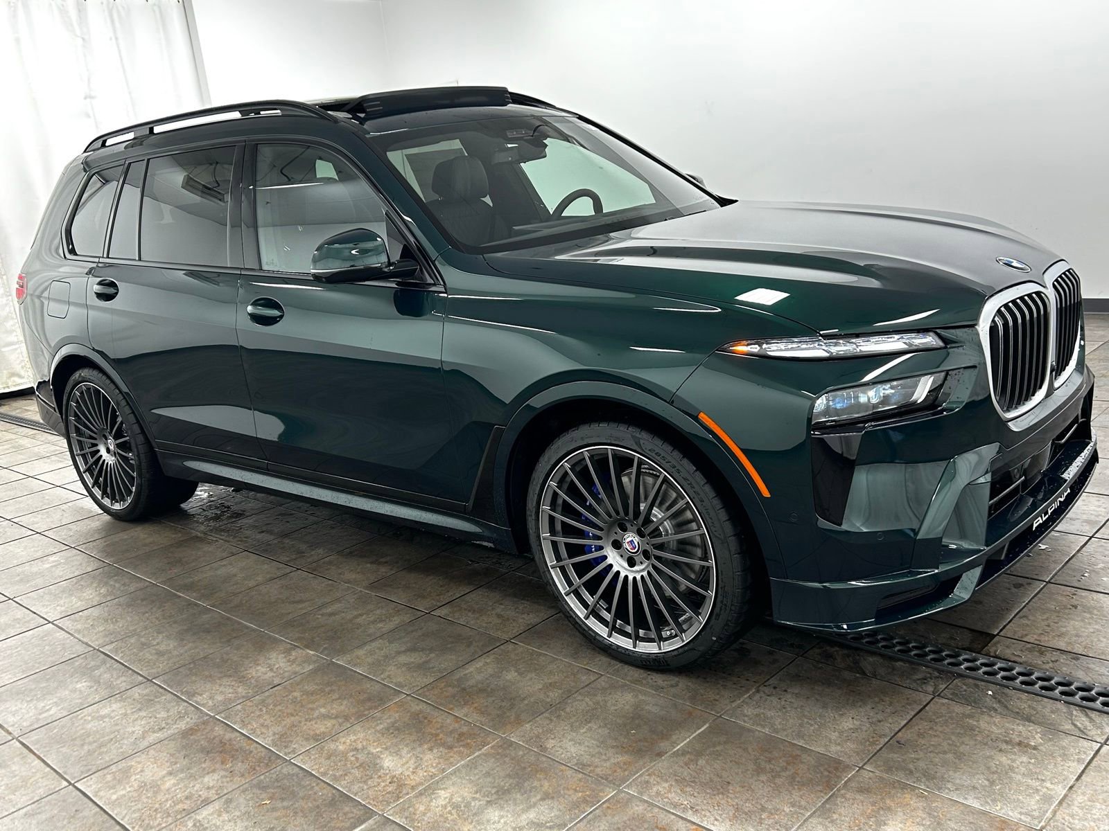 New 2026 BMW ALPINA XB7 AWD/4WD image 11