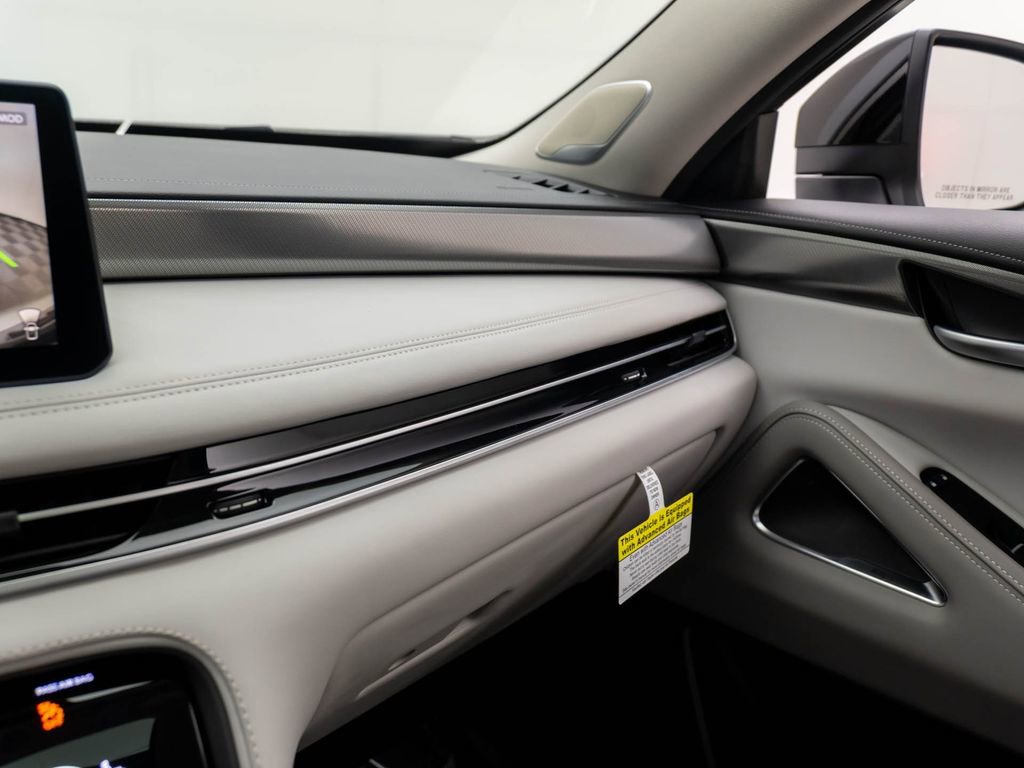 New 2026 INFINITI QX60 Luxe w/ Cargo Package image 29