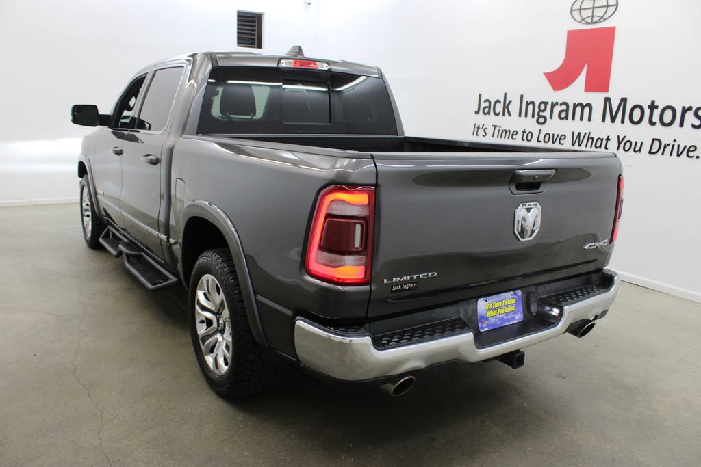 Used 2024 RAM 1500 Limited AWD/4WD image 3