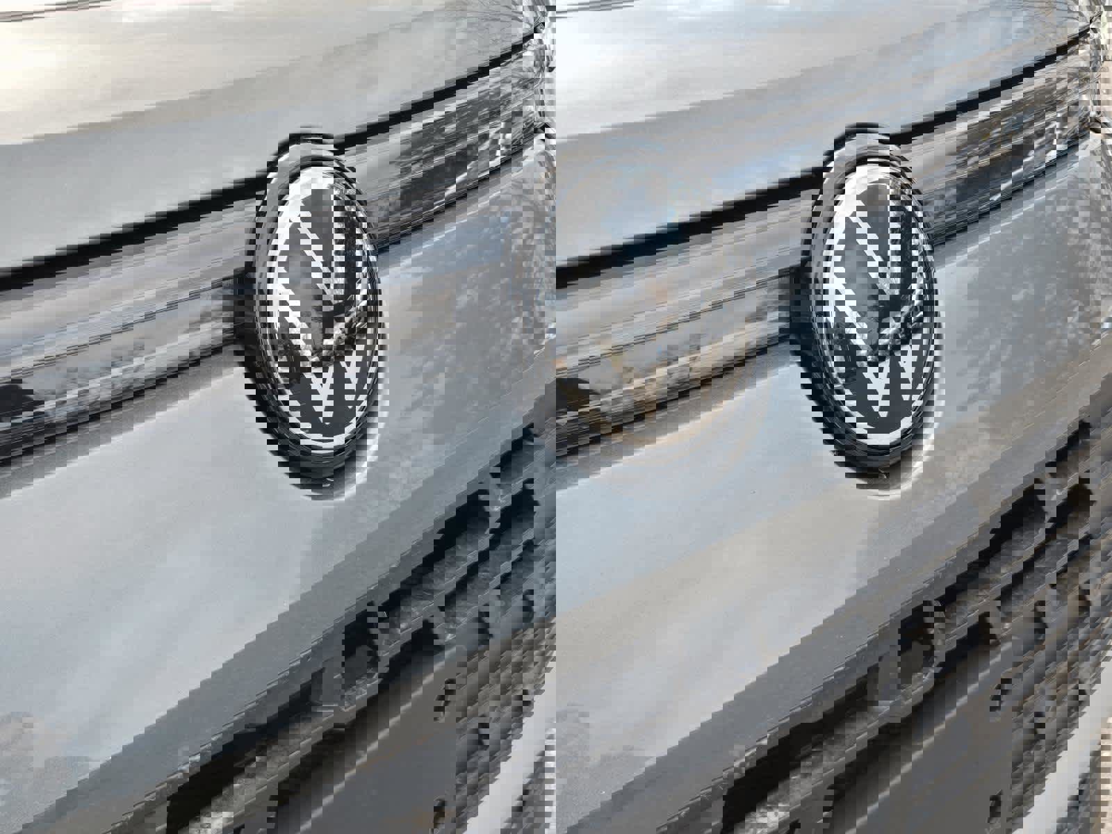 New 2026 Volkswagen Tiguan SE AWD/4WD image 3