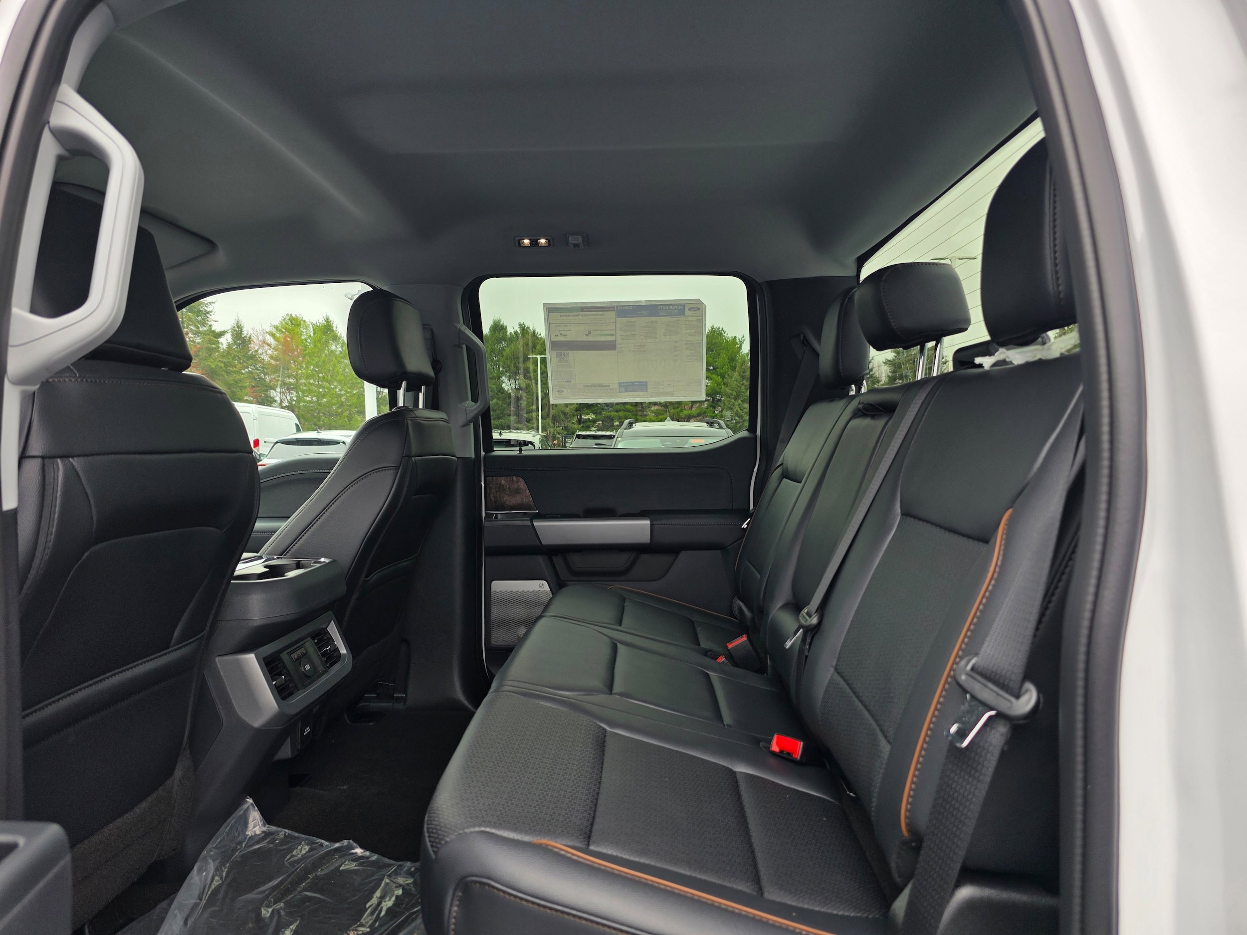 New 2026 Ford F250 Lariat w/ FX4 Off-Road Package image 11