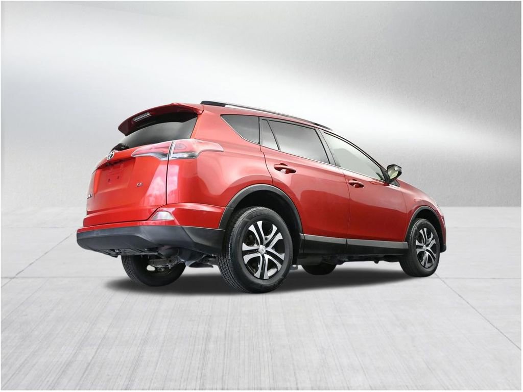 Used 2016 Toyota RAV4 LE image 16