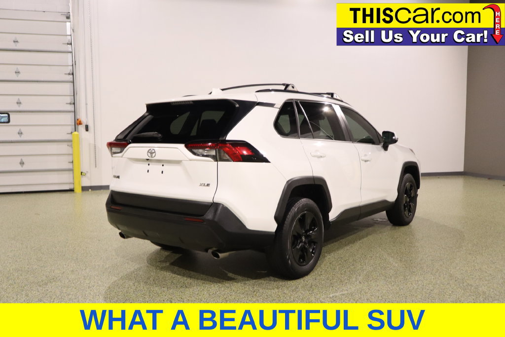 Used 2019 Toyota RAV4 XLE FWD image 10