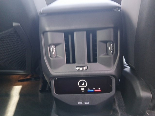 New 2026 BMW X3 xDrive30i AWD/4WD image 14