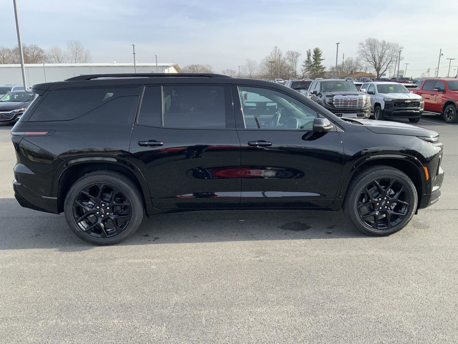 New 2026 Chevrolet Traverse RS w/ LPO, Floor Liner Package image 19