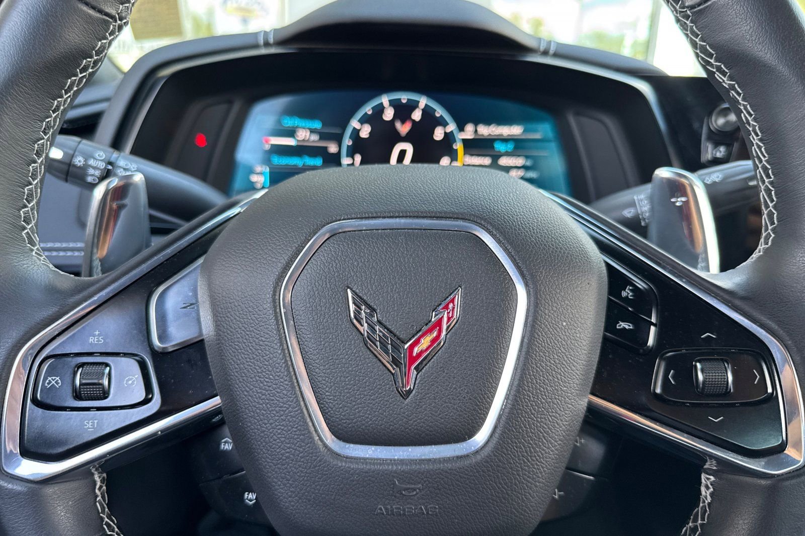 Used 2023 Chevrolet Corvette Stingray Coupe w/ Engine Appearance Package image 23