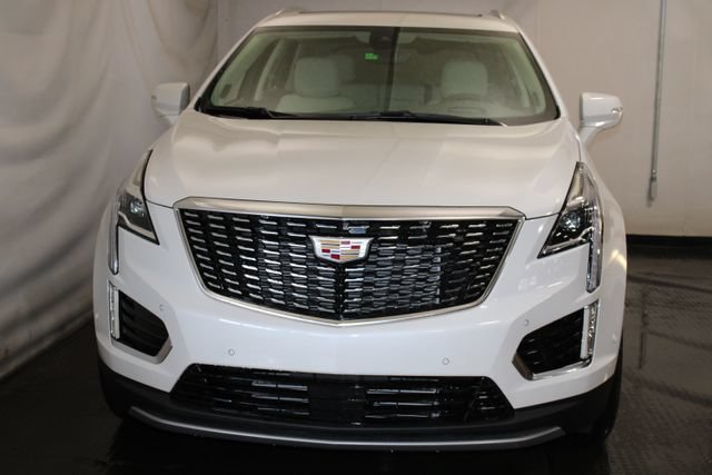 New 2026 Cadillac XT5 Premium Luxury w/ Driver Assist Package FWD image 3