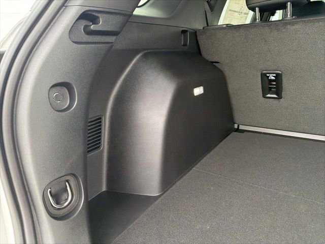 New 2026 Chevrolet Equinox LT w/ Convenience Package II AWD/4WD image 30