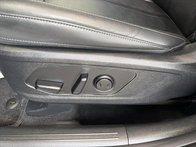 Used 2024 Kia Sorento S FWD image 19