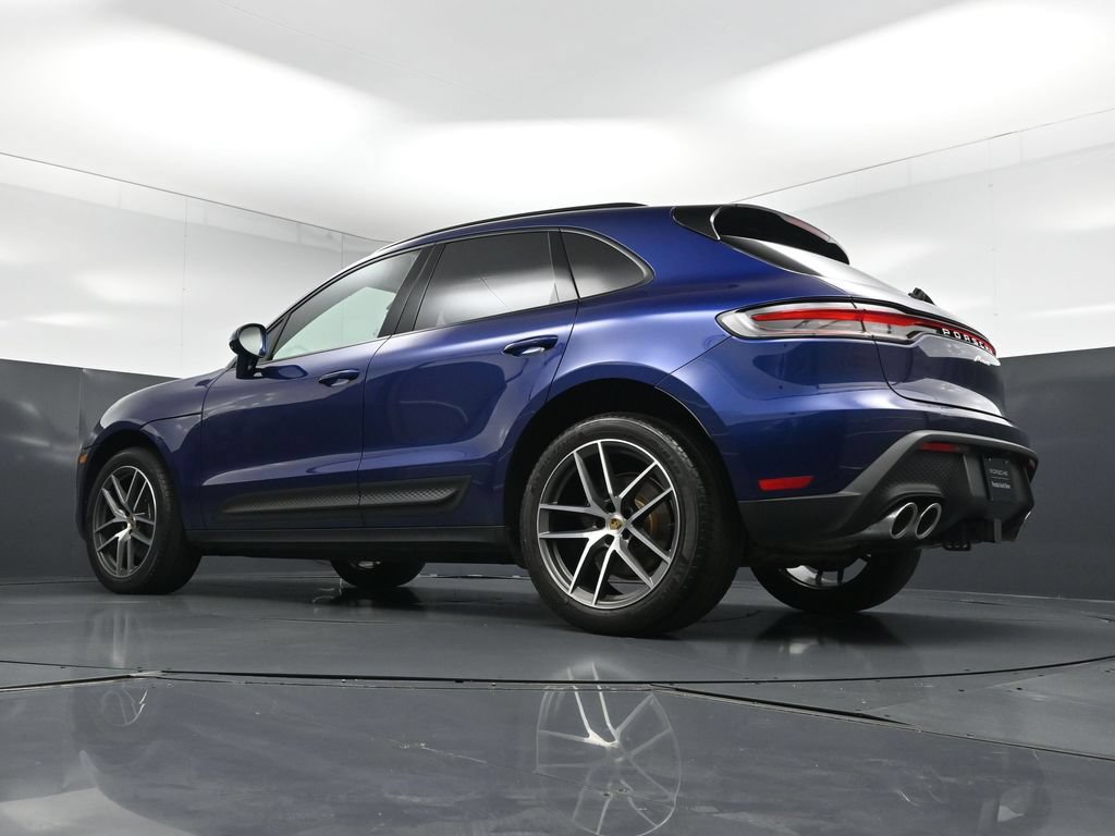 Used 2024 Porsche Macan AWD/4WD image 24