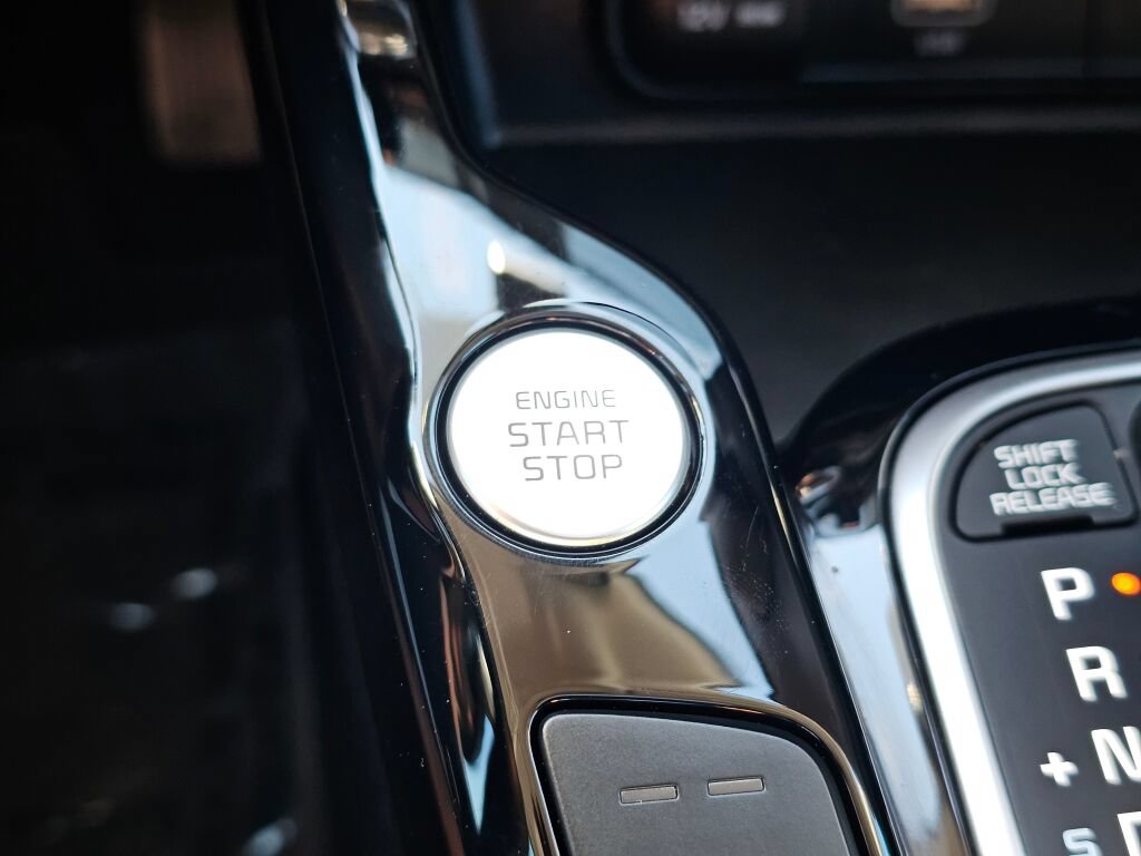 Certified 2023 Kia Soul EX FWD image 19
