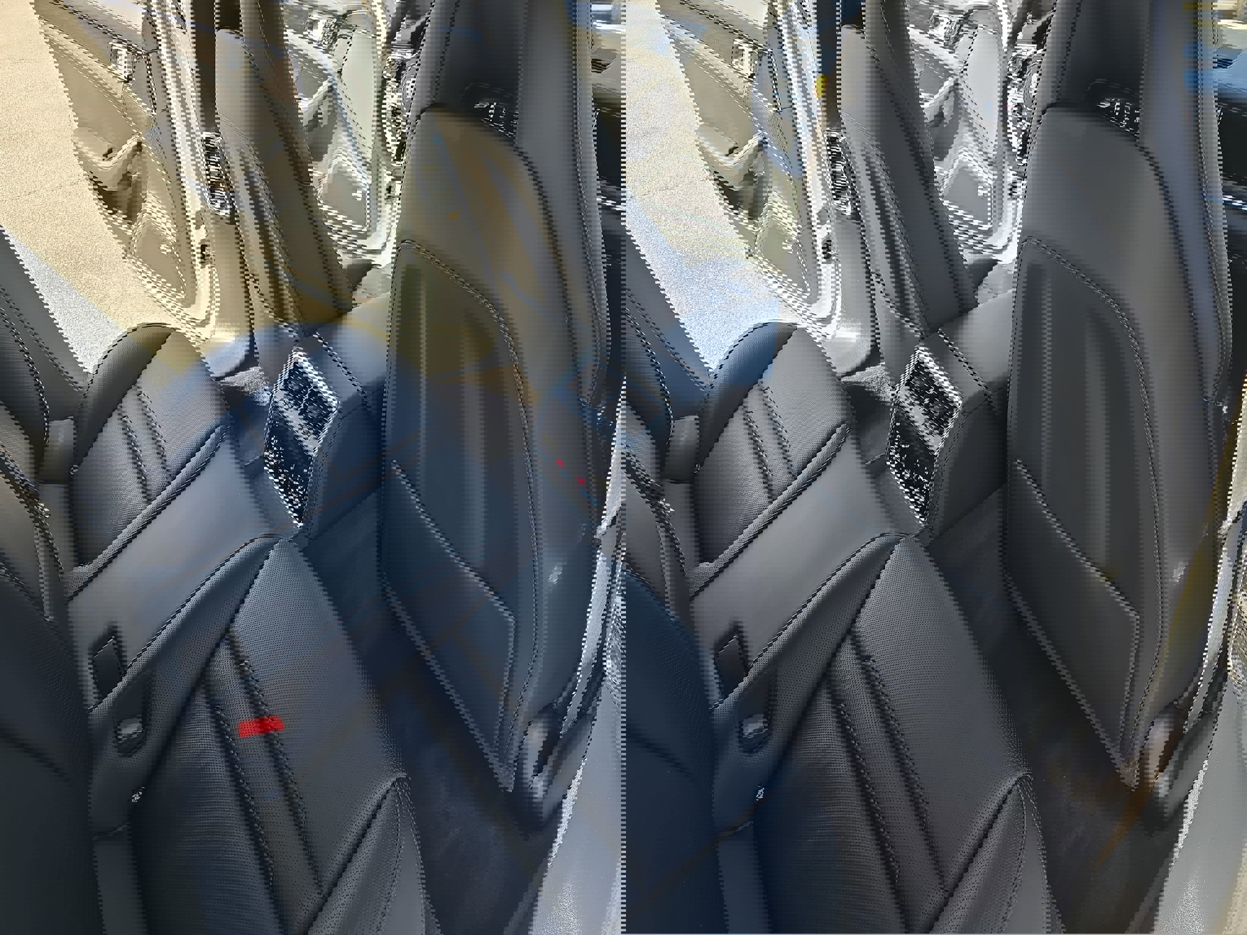 Used 2020 Porsche Panamera GTS image 11