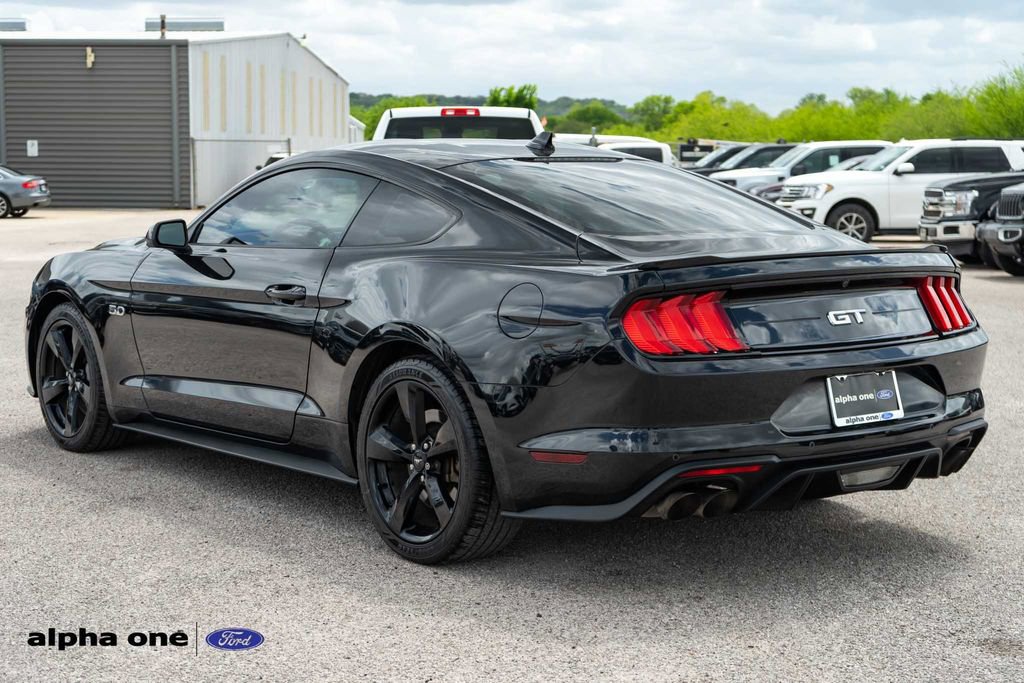 Used 2022 Ford Mustang GT Premium RWD image 8