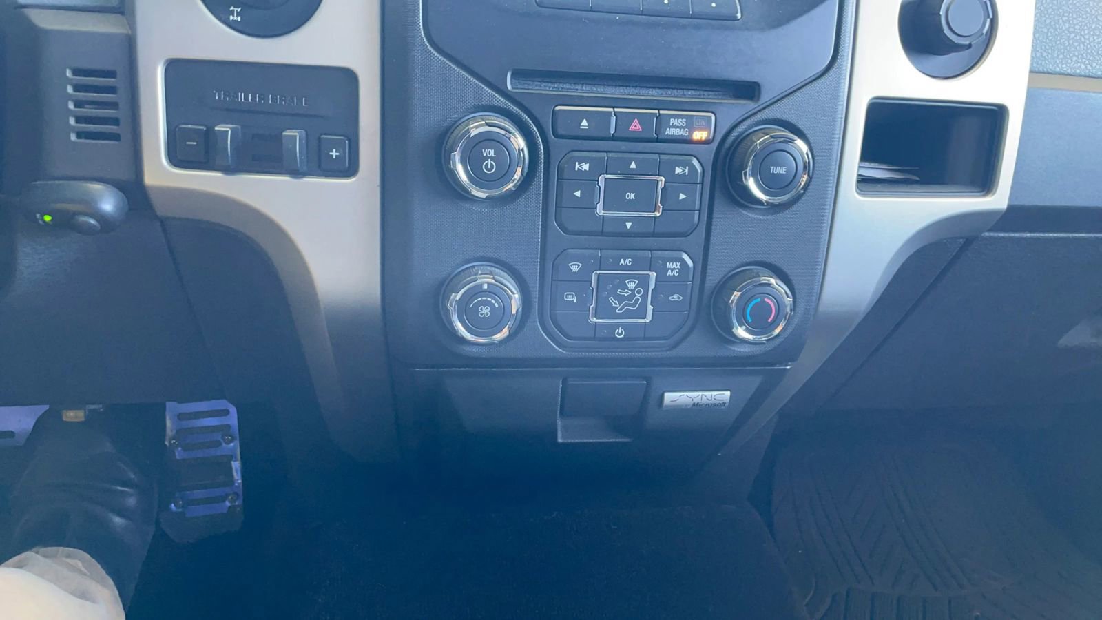 Used 2013 Ford F150 XLT w/ XLT Chrome Pkg RWD image 13