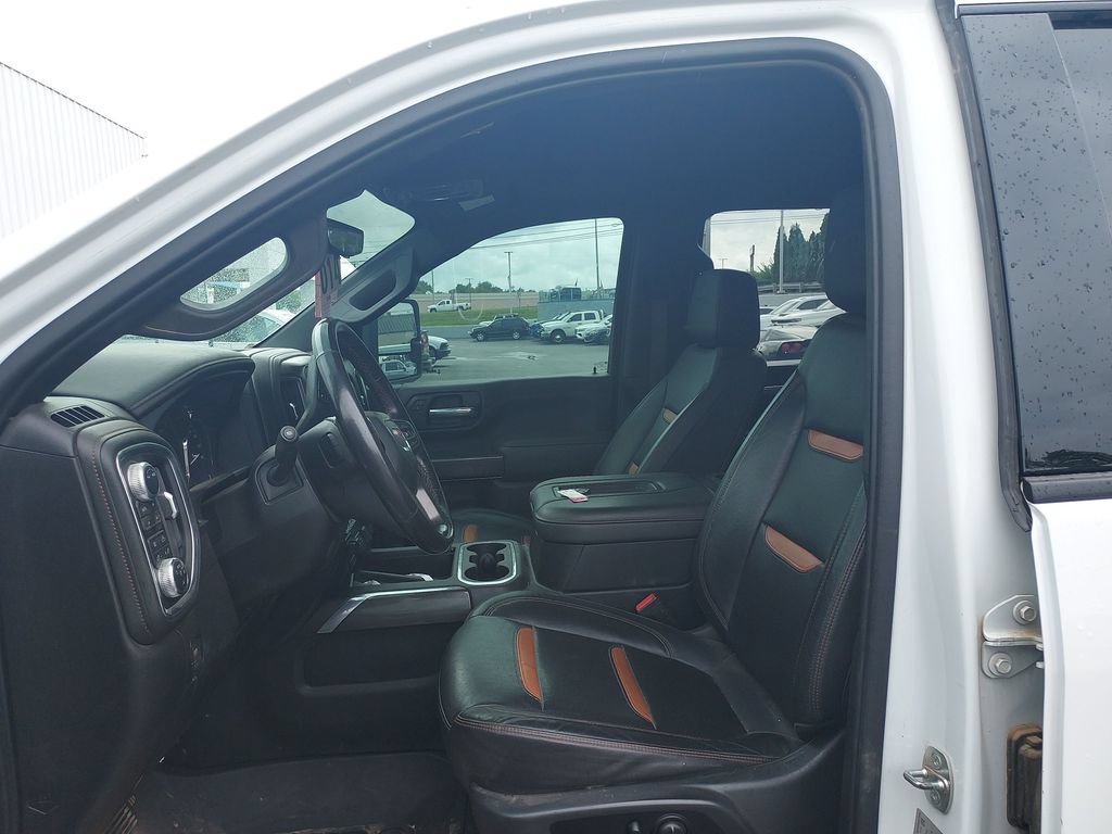 Used 2021 GMC Sierra 3500 AT4 w/ AT4 Preferred Package AWD/4WD image 12