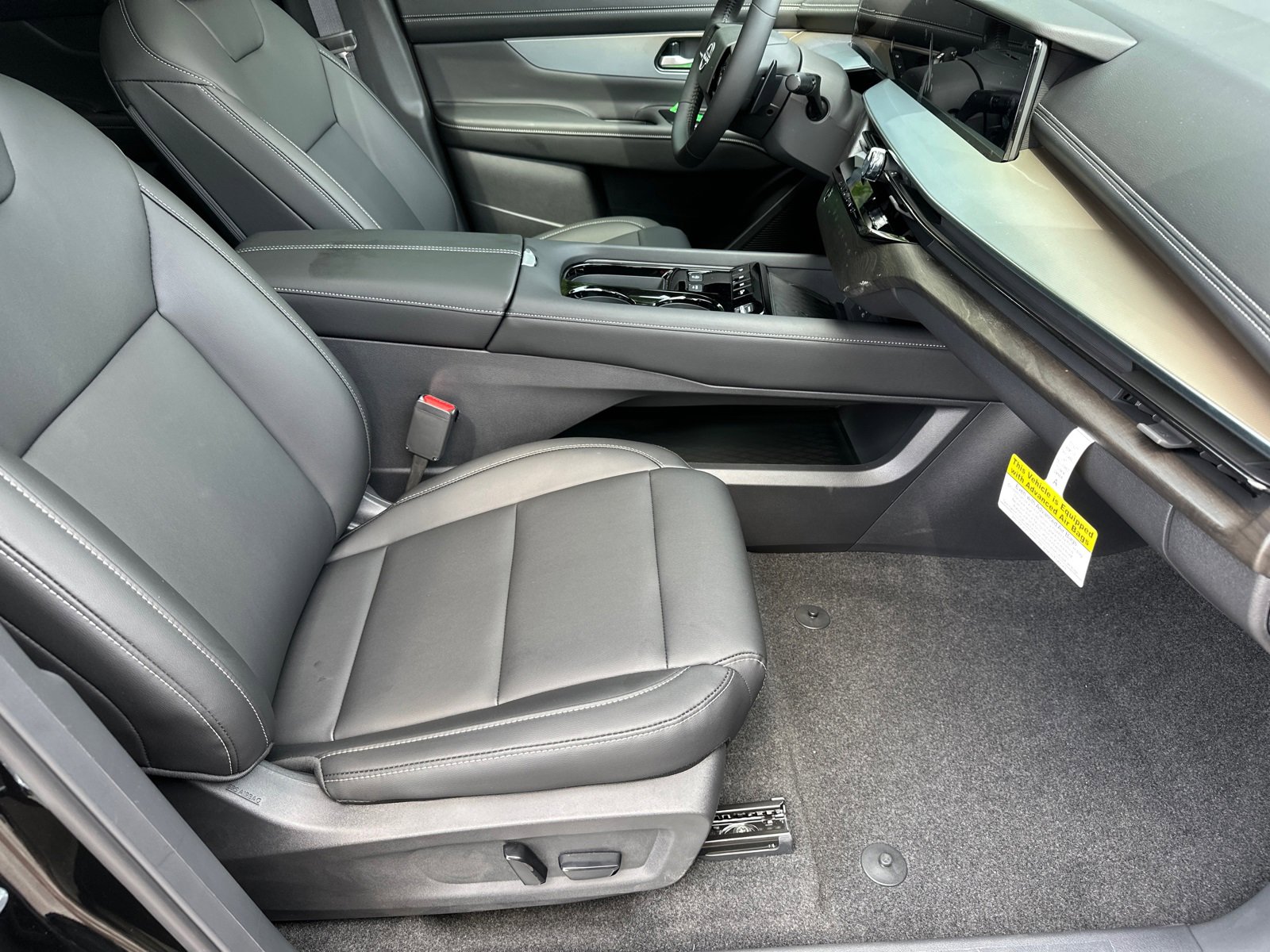 New 2025 Nissan Murano SL w/ Cargo Package image 13