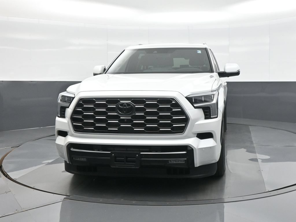 Certified 2025 Toyota Sequoia Platinum AWD/4WD image 2