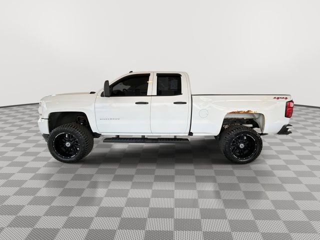 Used 2016 Chevrolet Silverado 1500 Custom w/ Custom Convenience Package AWD/4WD image 6