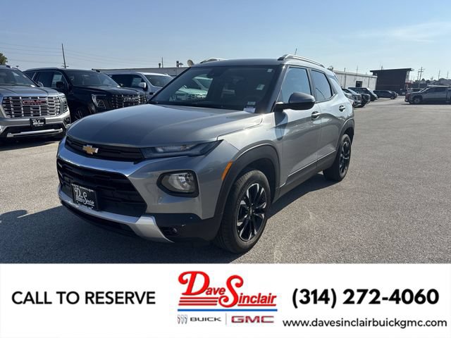 Used 2023 Chevrolet TrailBlazer LT AWD/4WD image 1