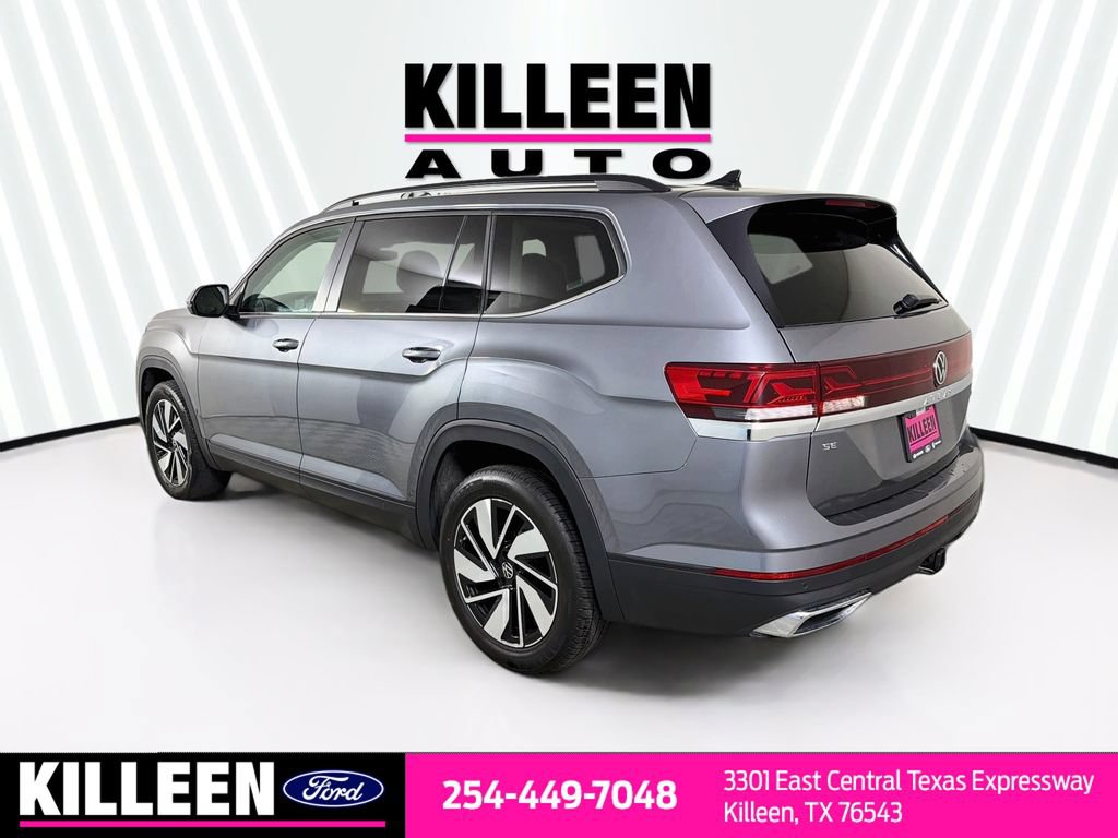 Used 2025 Volkswagen Atlas SE AWD/4WD image 6