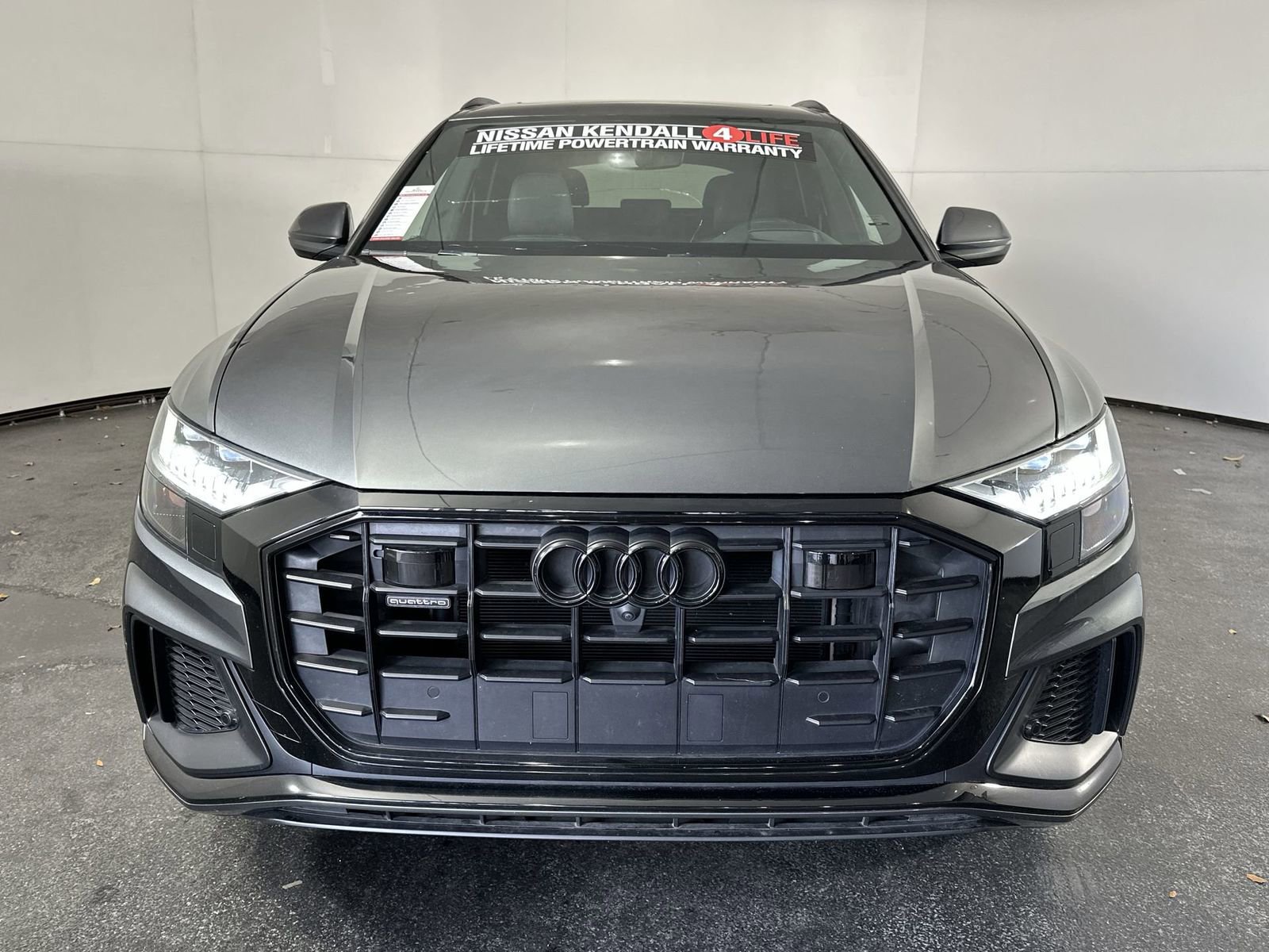 Used 2021 Audi Q8 Prestige image 3